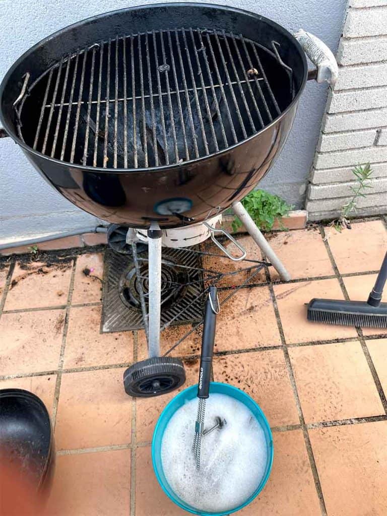 This is how to clean your grill